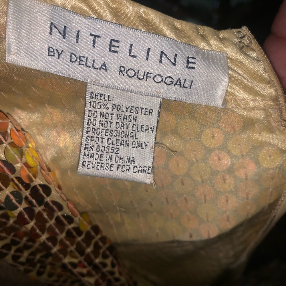 gold Niteline by Della Roufogali